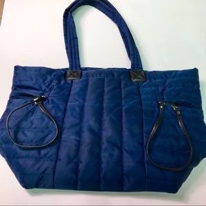 Nine West quilted tote in navy
